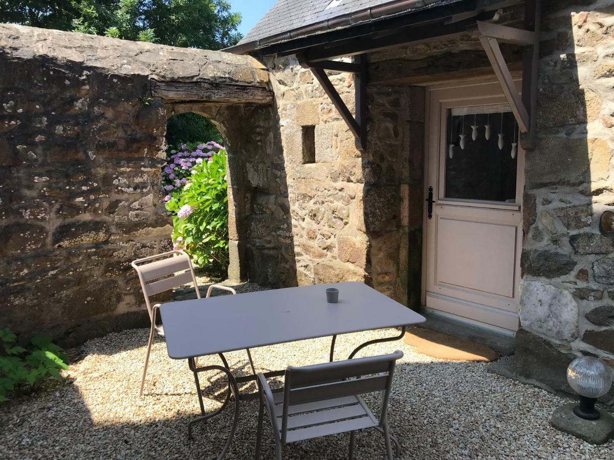 Manoir Des Petites Bretonnes Hotel Saint-Quay-Perros Buitenkant foto